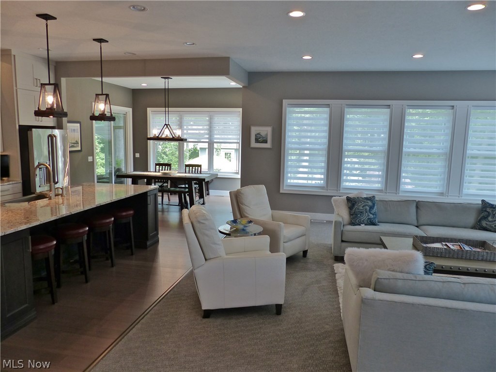 Ridgewood 04 - Residential