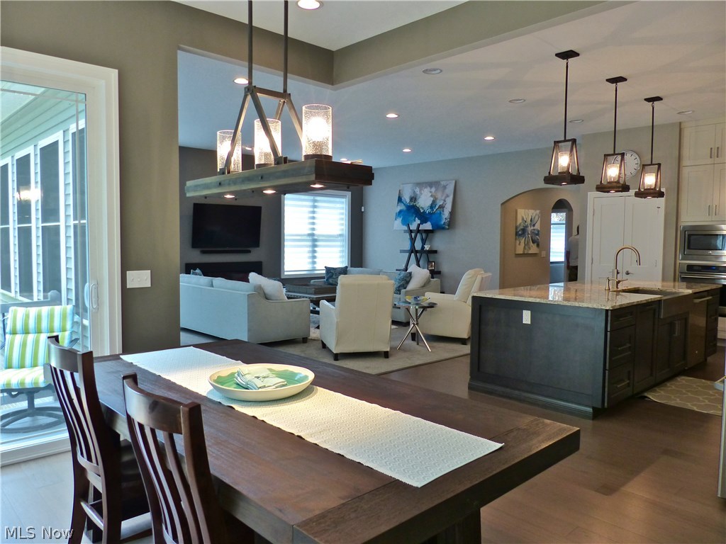 Ridgewood 04 - Residential