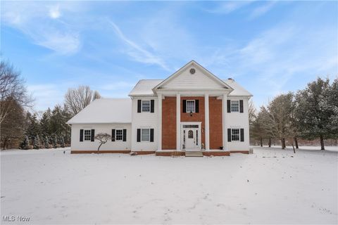 2390 Auberry Drive Akron OH 44312