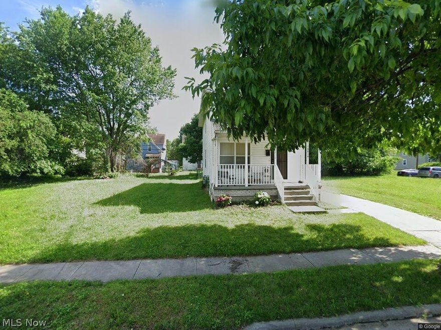 Great property for owner occupant or investor!!  Built in 2020, this 3 bedroom, 1 1/2 bath colonial has a lot to offer!  Double closets in spacious master! Both furnace and HWT have been updated recently and front porch was replaced in 2020!  Nice size rooms and plenty of storage! Vacant land on either side of home that is owned by the city.  Make appointment to see this property today!