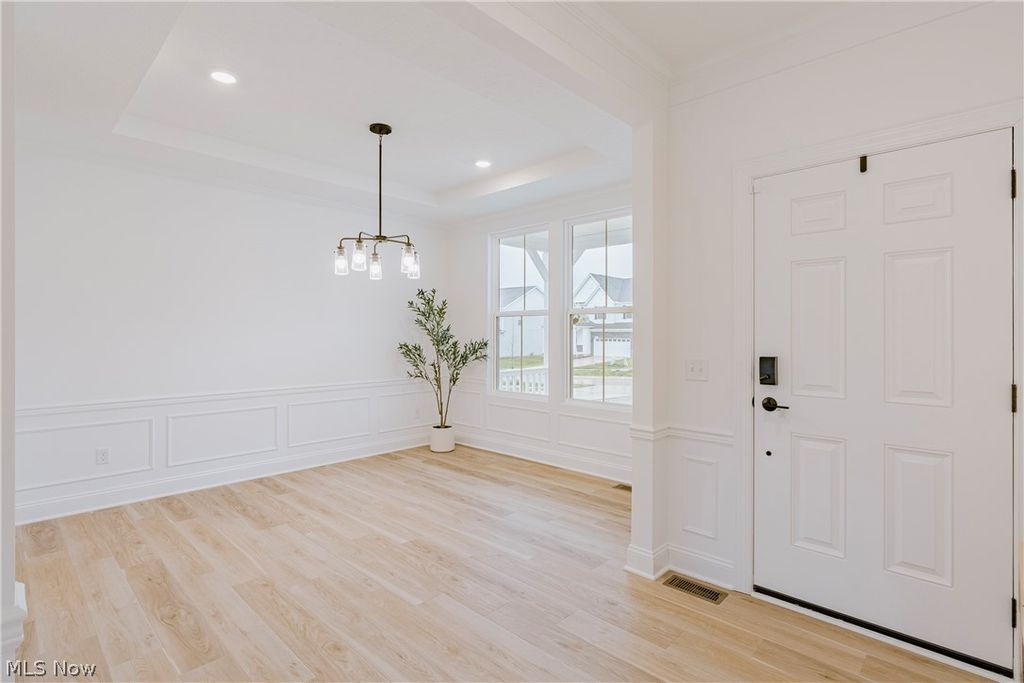 Photo of 7796 Clydesdale Drive, Mentor, OH 44060 (MLS # 5206465)