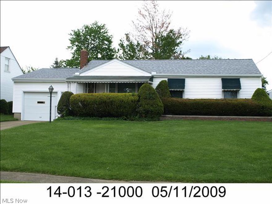 Three bedroom ranch in desirable Girard neighborhood. Quiet street. Large covered deck. Oversized attached garage. Glass block windows in garage and basement. New garage door opener with wi-fi connectivity. Newer roof. Tilt-in double thermal pane,vinyl, replacement windows throughout. All basement  perimeter walls waterproofed with sump and lift station installed. Updated electrical service grounding and breakers. Central air, humidifier and whole-house fan. Ten minute walk to Girard junior/senior High School, five minute walk to Tod Park.