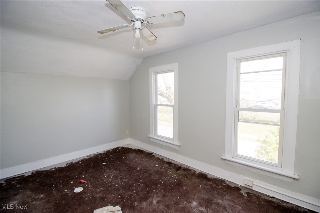 320 Crosby Street, Akron, Ohio image 21