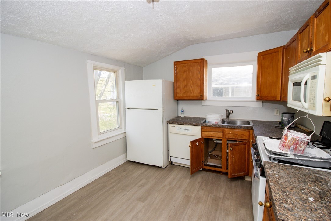 320 Crosby Street, Akron, Ohio image 11