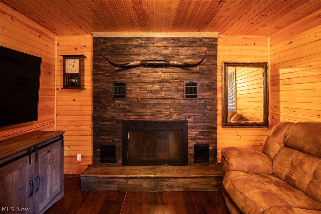 Edgewater Park - Residential