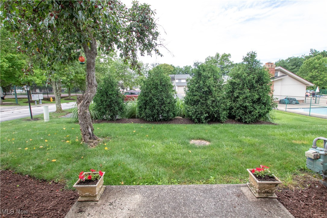 5558 Hilltop Oval 94
