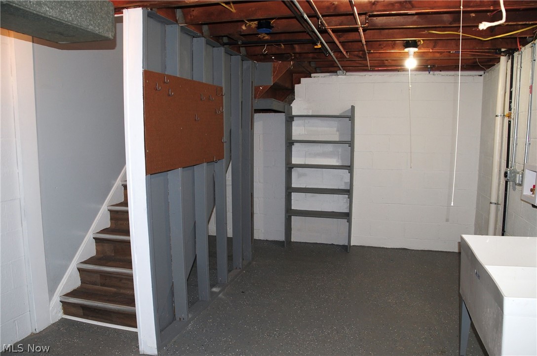 Moses & Samiantha Days Sub - Residential