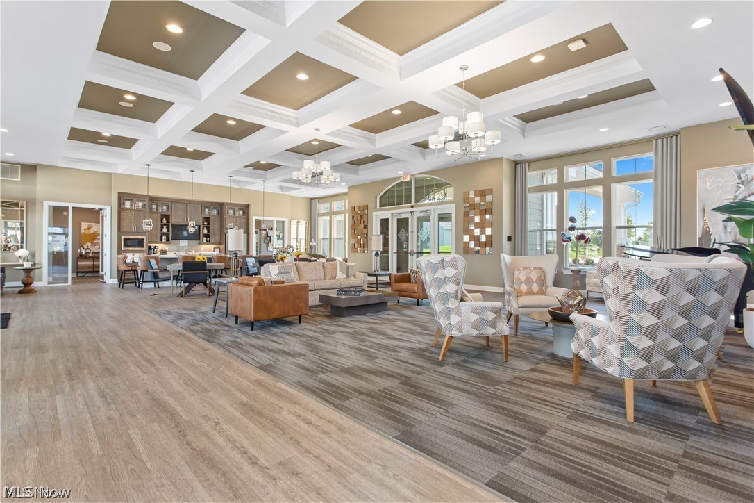 Four Seasons/Chestnut Rdg Sub - Residential