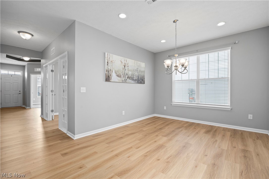 Four Seasons/Chestnut Rdg Sub - Residential