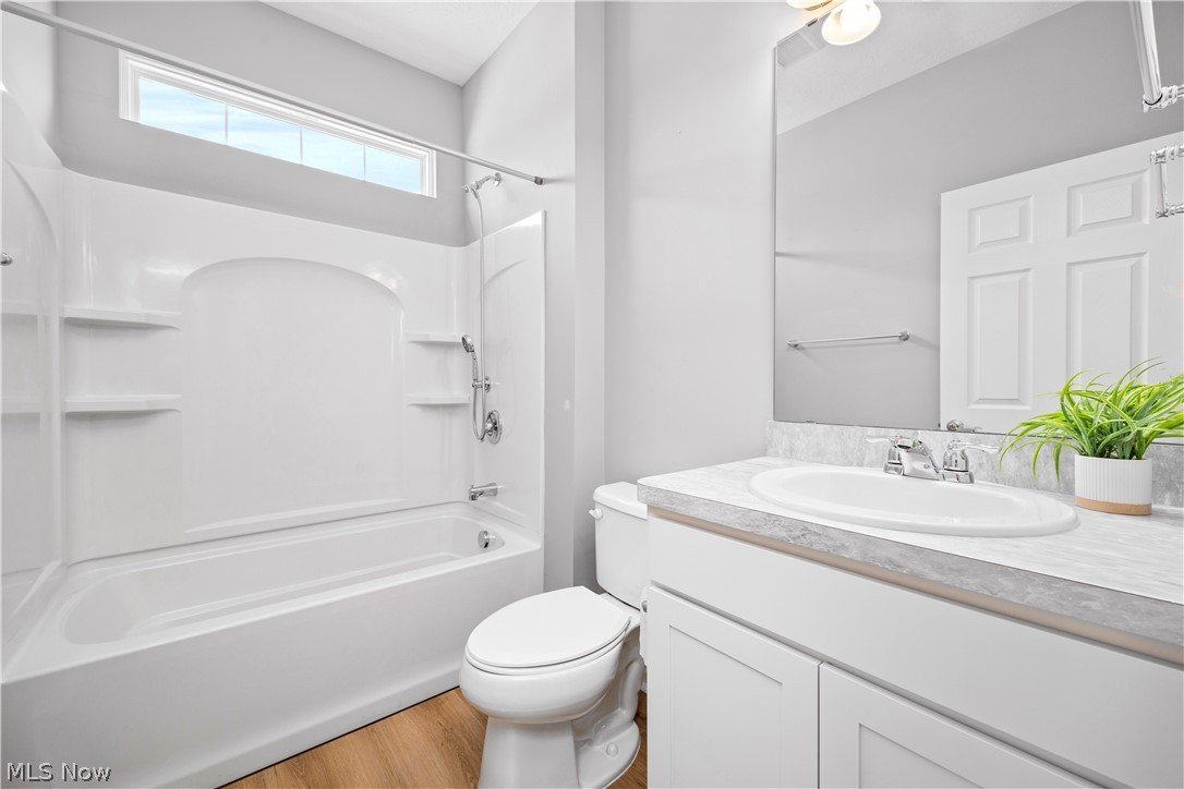 Four Seasons/Chestnut Rdg Sub - Residential