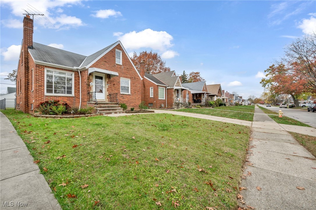 5507 Hampstead Avenue, Parma, Ohio image 3