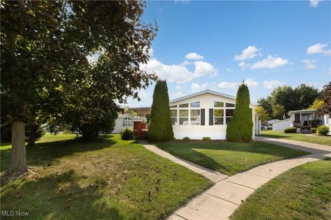 9 Emerald Lane Unit 9, Olmsted Township, OH 44138 - #: 5071360