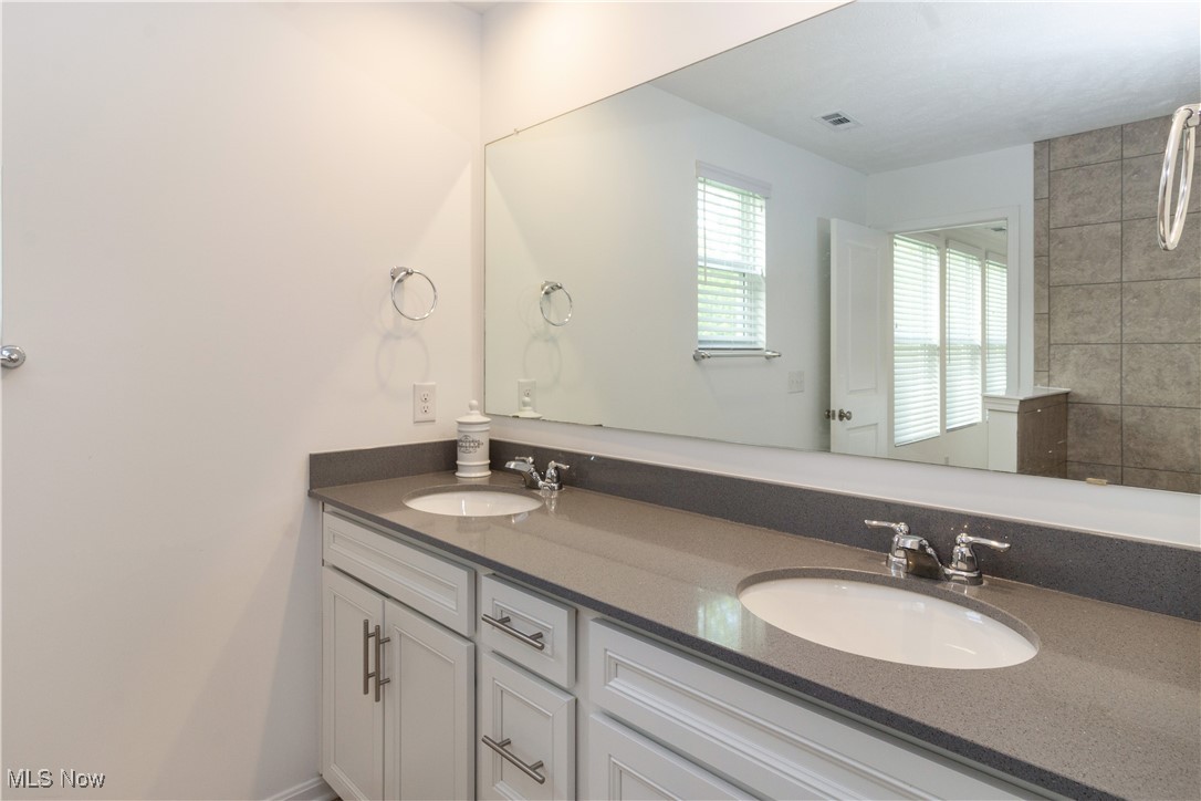27661 Serviceberry Court, Westlake, Ohio image 13