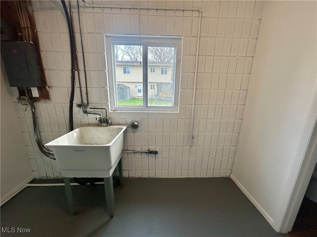 Stow Little Farms - Residential Lease