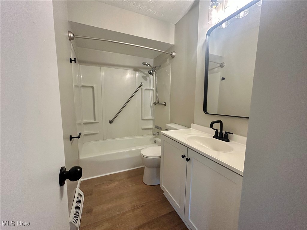 Stow Little Farms - Residential Lease