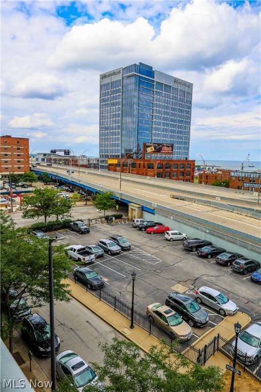 Pinnacle Condo - Residential