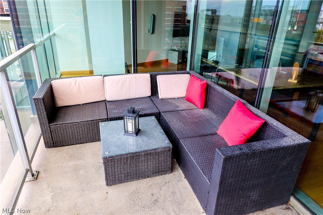 Pinnacle Condo - Residential