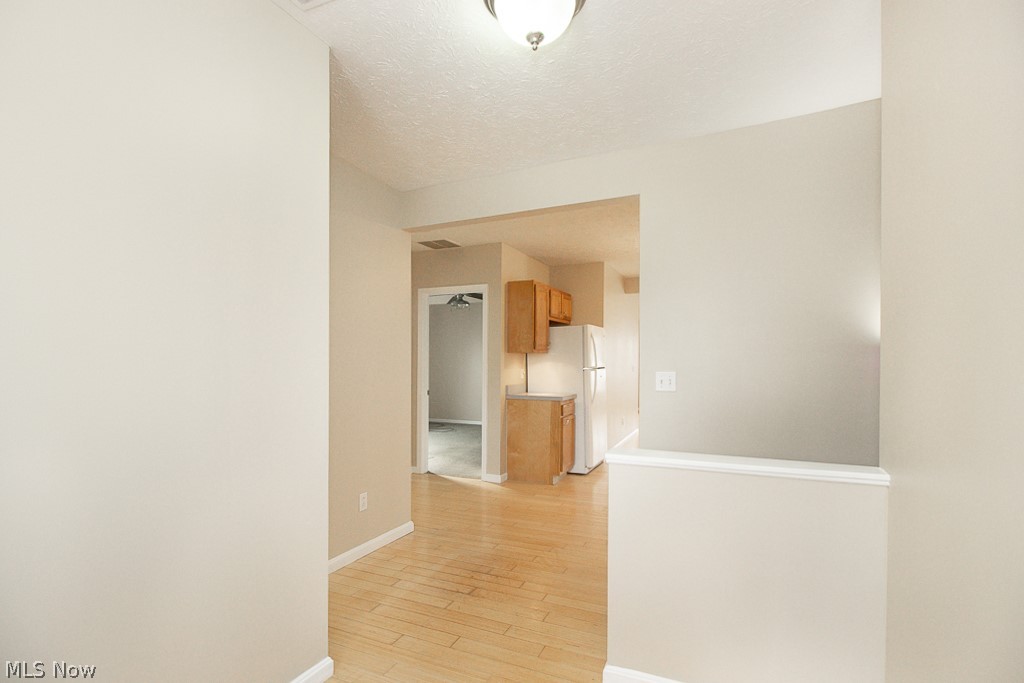 Eckart Algor & Marshalls - Residential Lease