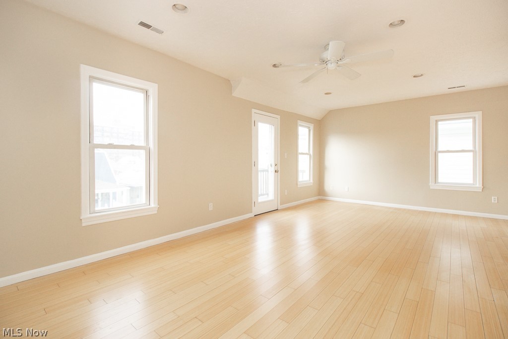 Eckart Algor & Marshalls - Residential Lease