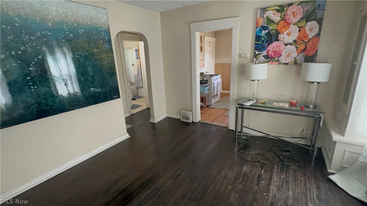 2231 W 104th Street