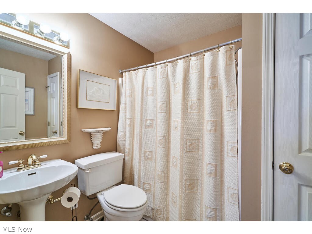 Shady Hollow - Residential