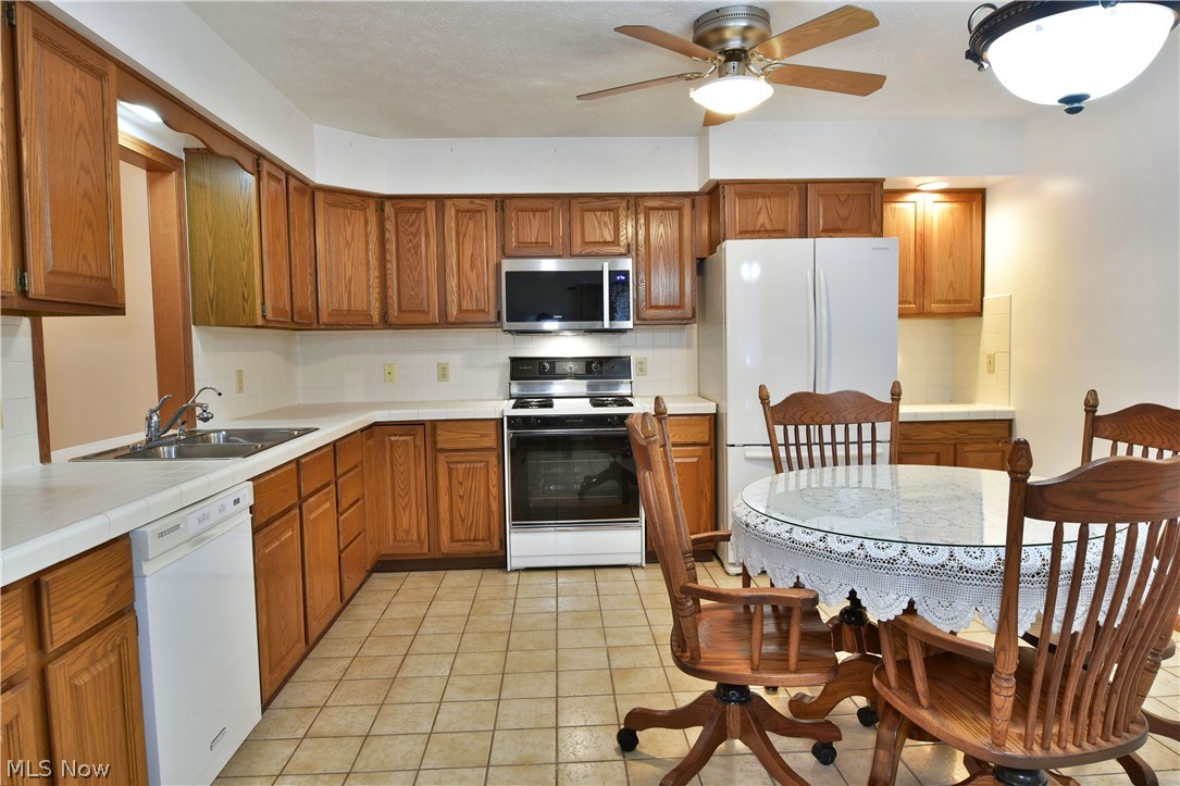 Shadowridge Villas Condo - Residential