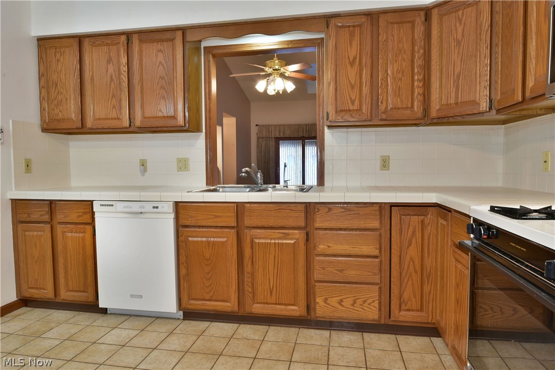 Shadowridge Villas Condo - Residential