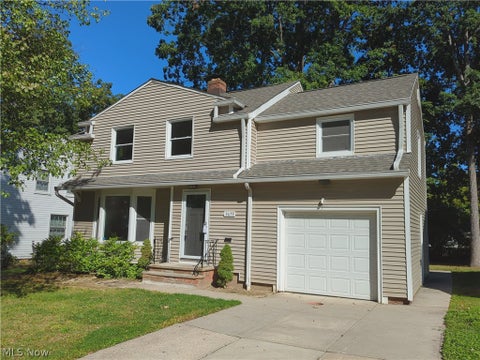 Homes For Sale - 3659 Fenley Road<br/> Cleveland, OH 44121