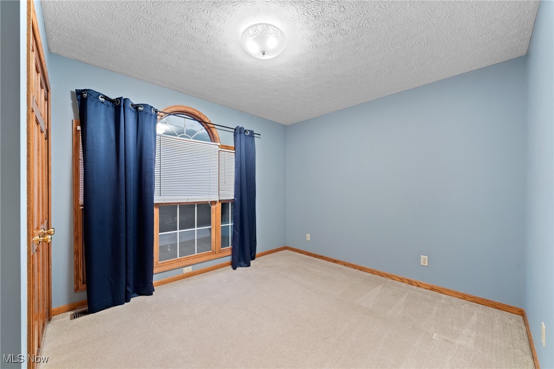 Woods of Williamsburg - Residential