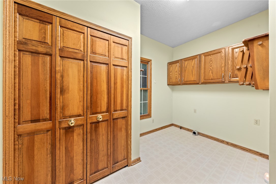 Woods of Williamsburg - Residential