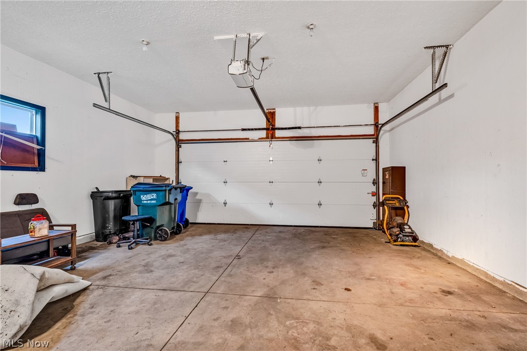 Lakeside Terrace - Residential