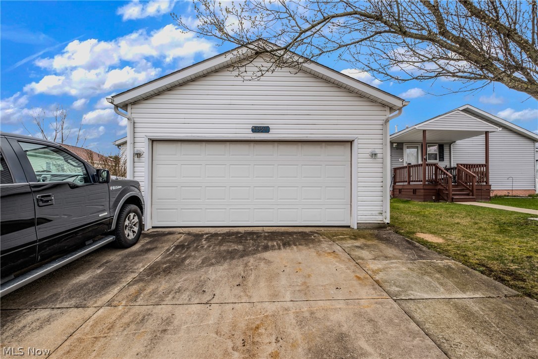 Lakeside Terrace - Residential