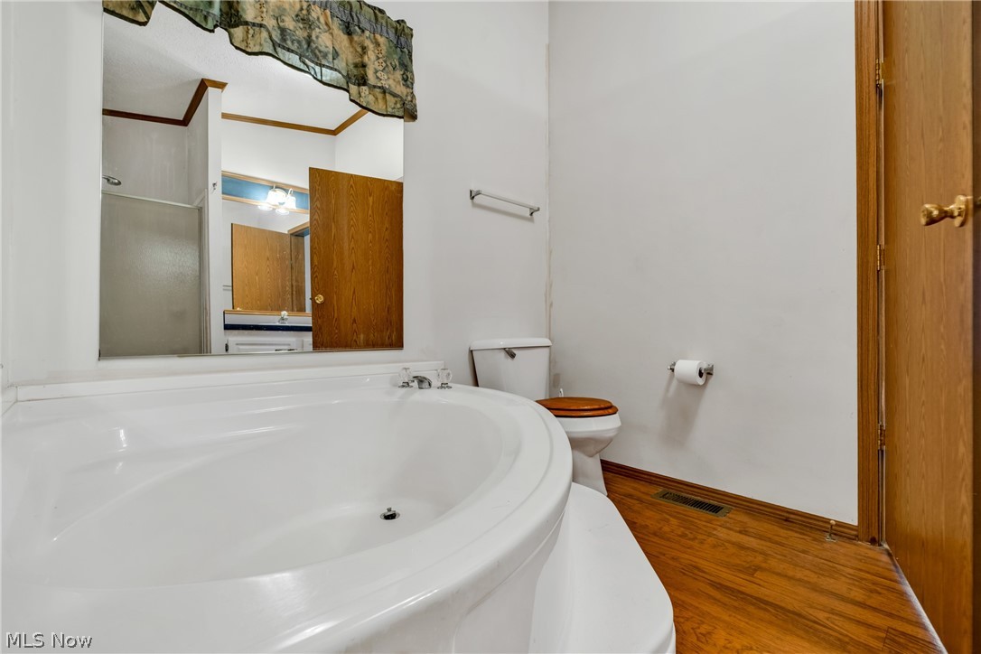 Lakeside Terrace - Residential