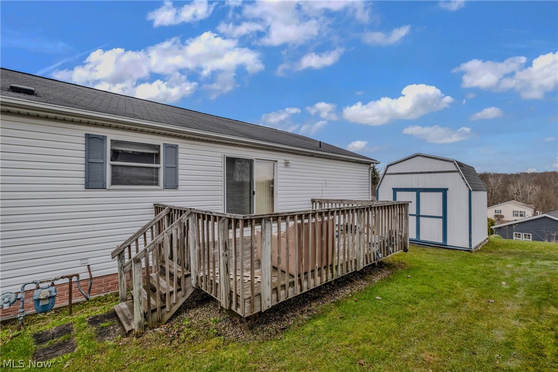 Lakeside Terrace - Residential