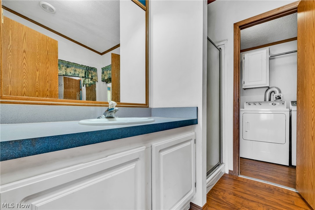 Lakeside Terrace - Residential