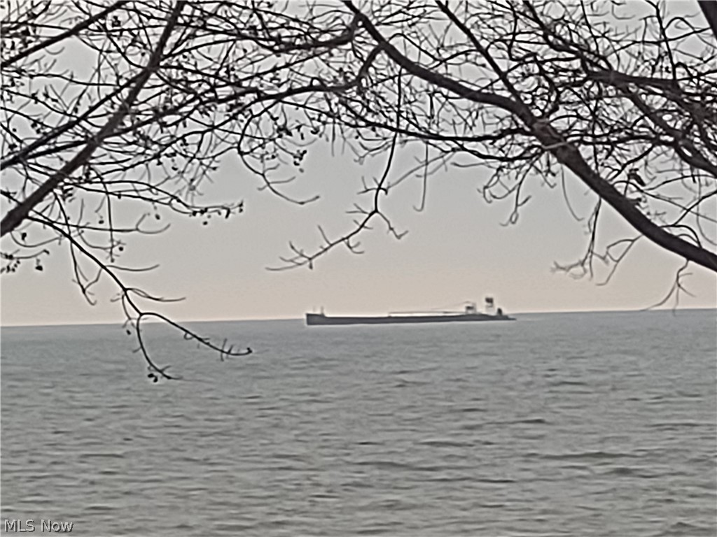 Willobee-On-The-Lake 03 - Residential Lease