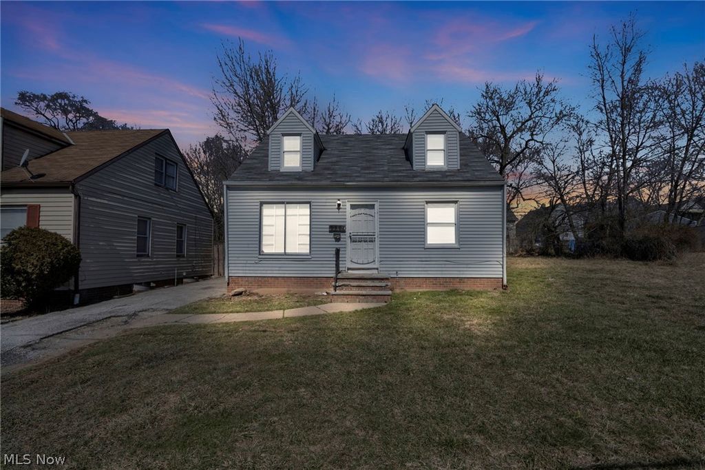 Photo of 9901 Marah Avenue, Cleveland, OH 44104 (MLS # 5196224)