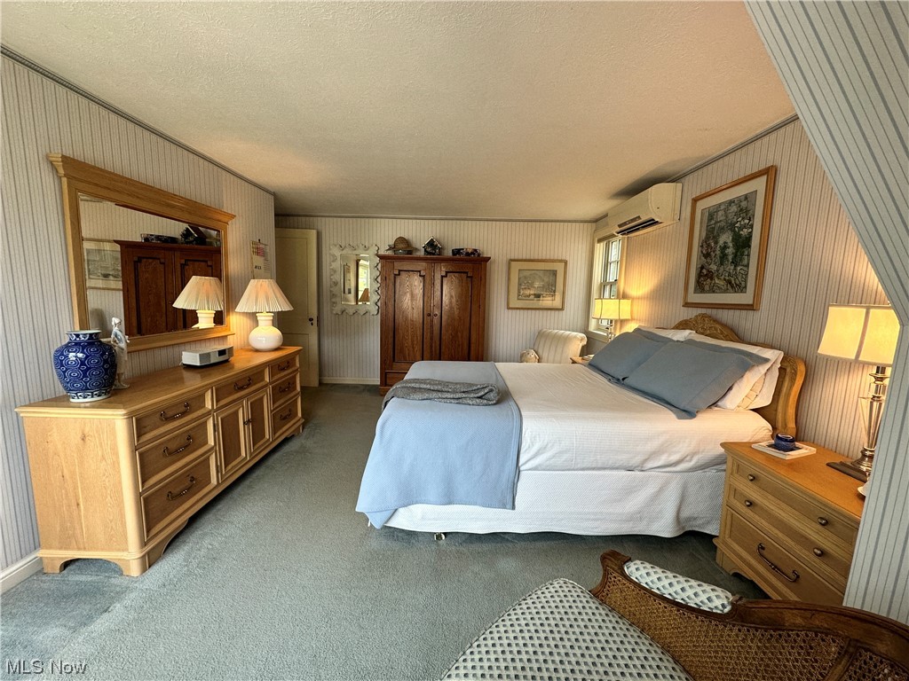 Beach Cliff - Residential