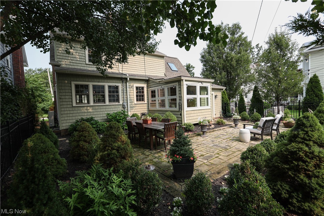 Beach Cliff - Residential