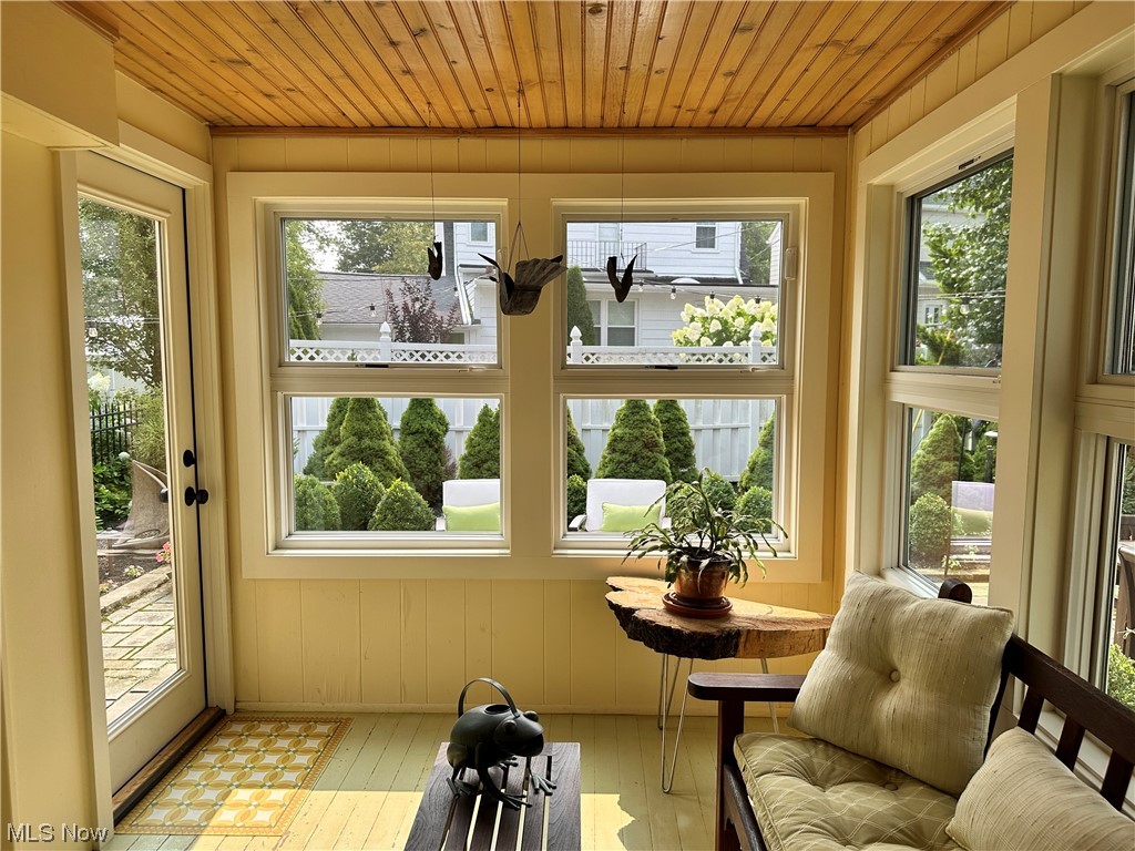 Beach Cliff - Residential