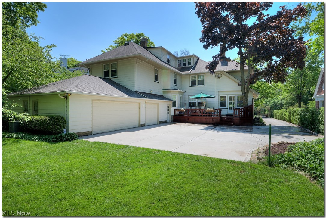 Shaker Heights Land Cos Sub - Residential