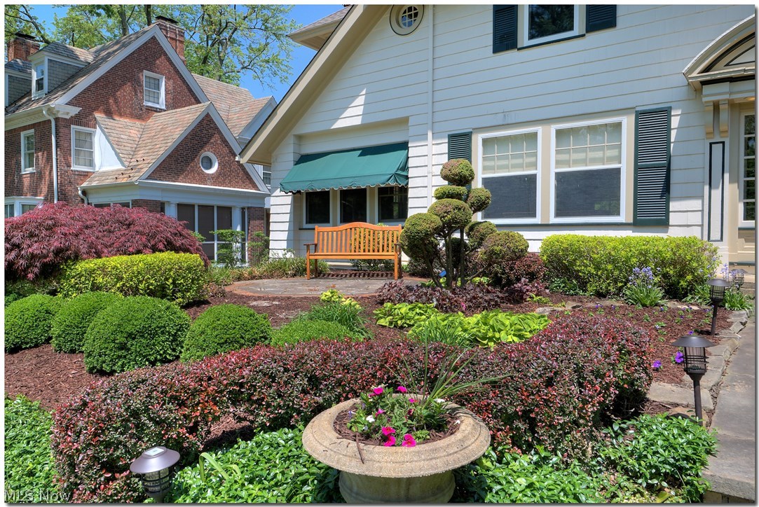 Shaker Heights Land Cos Sub - Residential