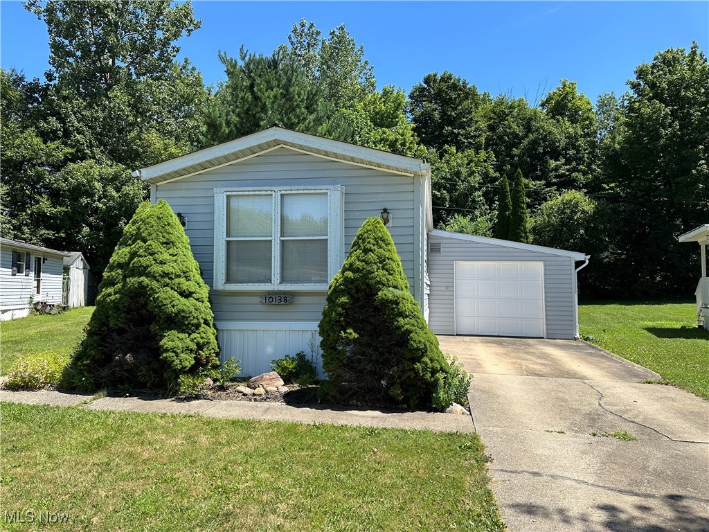 Just Listed! Charming & Updated 2-Bed, 2-Bath Retreat with Stylish Touches Throughout
Step into comfort and charm with this beautifully updated 2-bedroom, 2-bathroom manufactured home that blends warmth, functionality, and modern elegance. The spacious primary suite offers double vanities, an oversized soaking tub, and ample closet space. Recent enhancements include new lighting in the master bedroom, kitchen, and dining room. New faucets add a modern touch to nearly every room, and two newly installed outlets with built-in USB and USB-C ports bring a smart, convenient edge to everyday living. The home also features a sleek new dishwasher, an attached one-car garage, and shed offering generous additional storage. Whether you’re relaxing indoors or entertaining guests, this thoughtfully updated gem offers the perfect blend of comfort, charm, and practicality. Schedule your private showing today!
Camelot Village must approve all buyers. Pet application is required and restrictions apply.