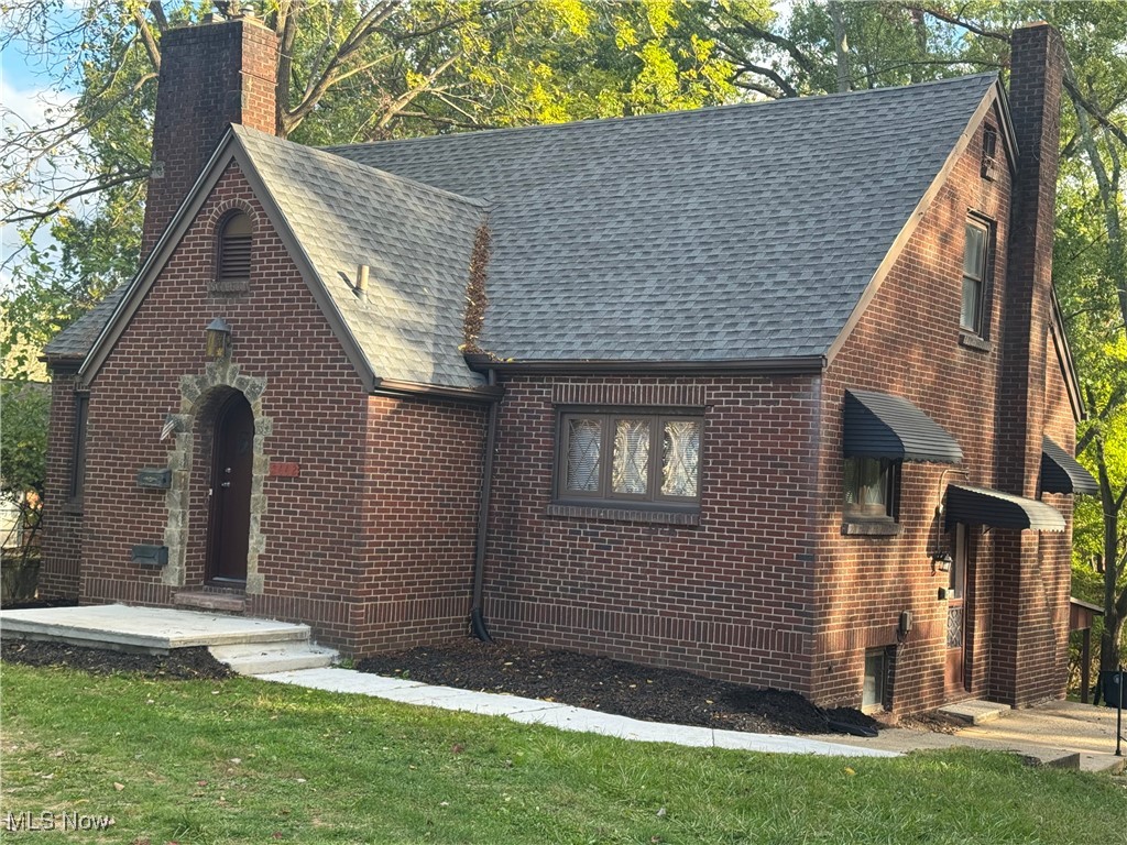 Agent owned. Welcome to 2442 Newton St! This solid brick home offers approximately 1,500 sq. ft. of living space on a spacious 1.4-acre lot. Enjoy peace of mind with major updates including a Roof (approximate 2 years old), new furnace, new central AC, new hot water tank, and updated electric and plumbing. Inside, you’ll find two beautifully remodeled bathrooms and an updated kitchen designed for modern living. The property also features a 1-car garage and plenty of outdoor space perfect for entertaining or relaxing. Move-in ready with quality updates throughout — a great opportunity in Akron!