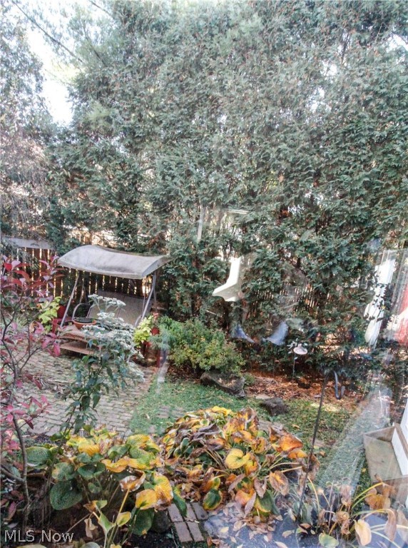 Sparrow Pond Condominiums - Residential