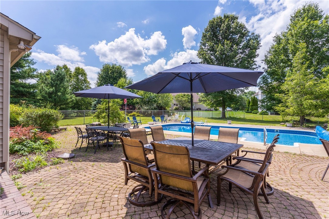 4114 S Raccoon Road, Canfield, Ohio image 8