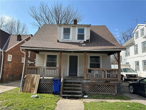 Single Family Residence in Cleveland OH 2926 130th Street.jpg