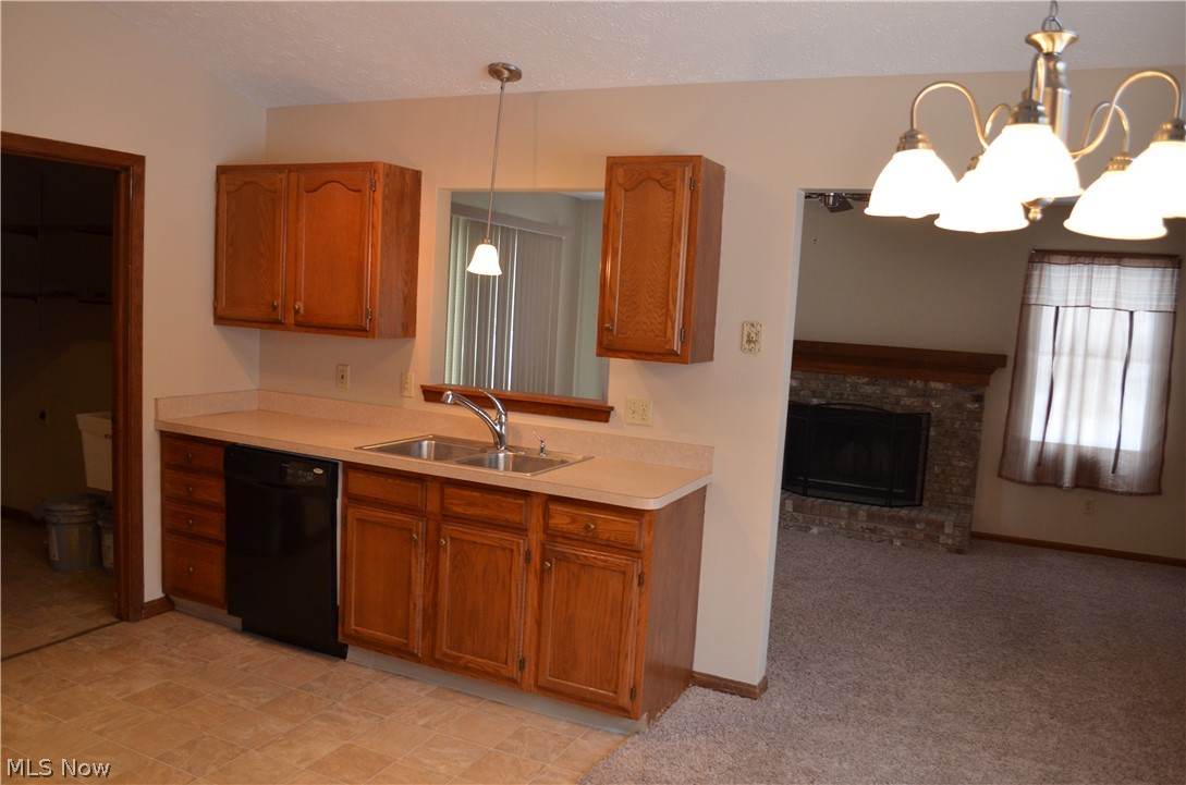 Avon Woods Condo - Residential