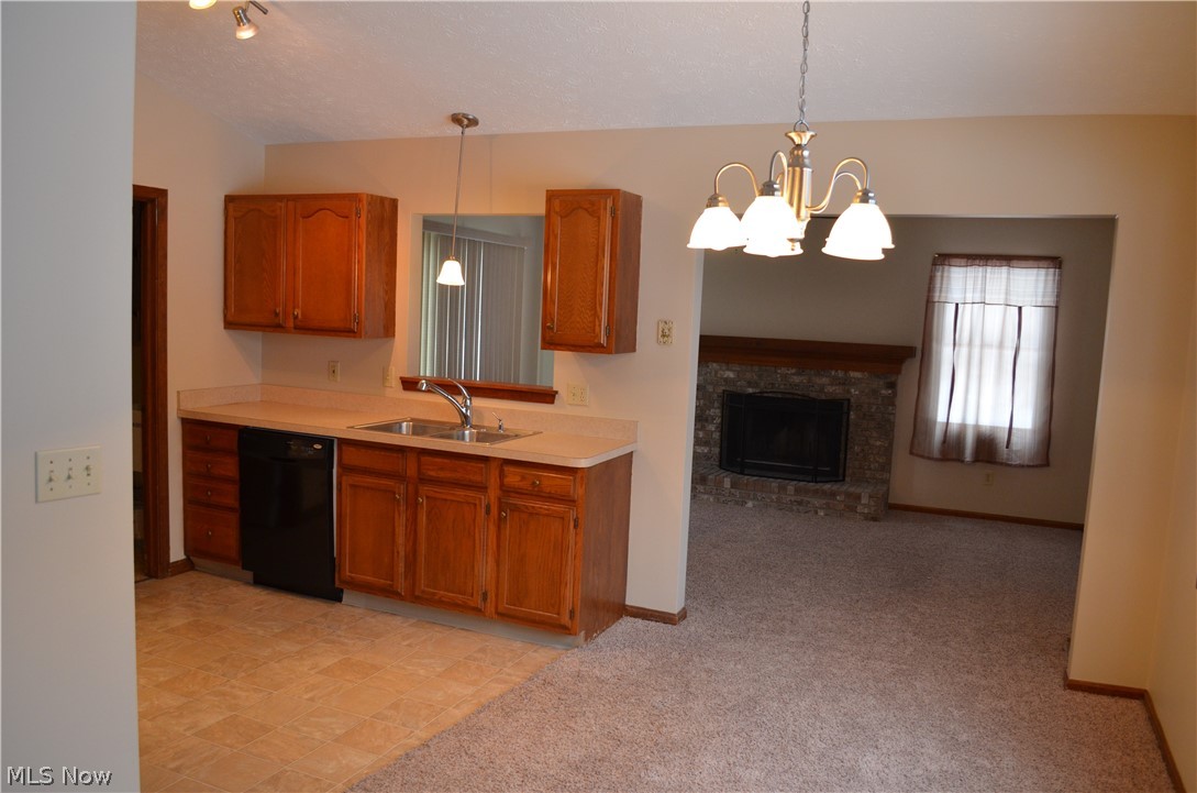 Avon Woods Condo - Residential