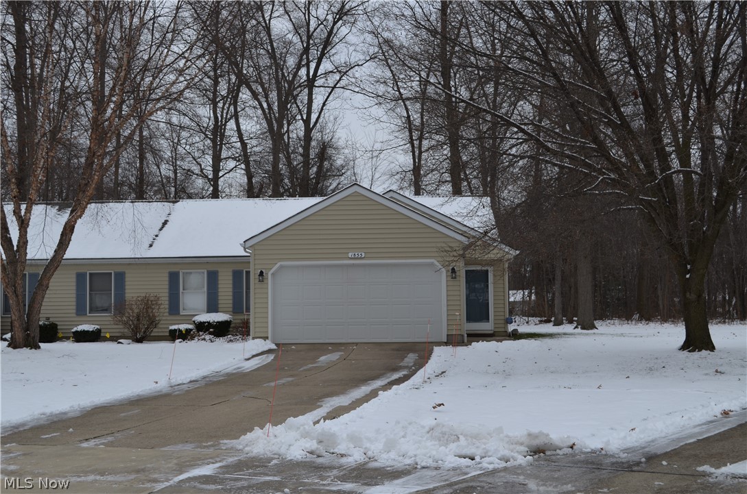 Avon Woods Condo - Residential